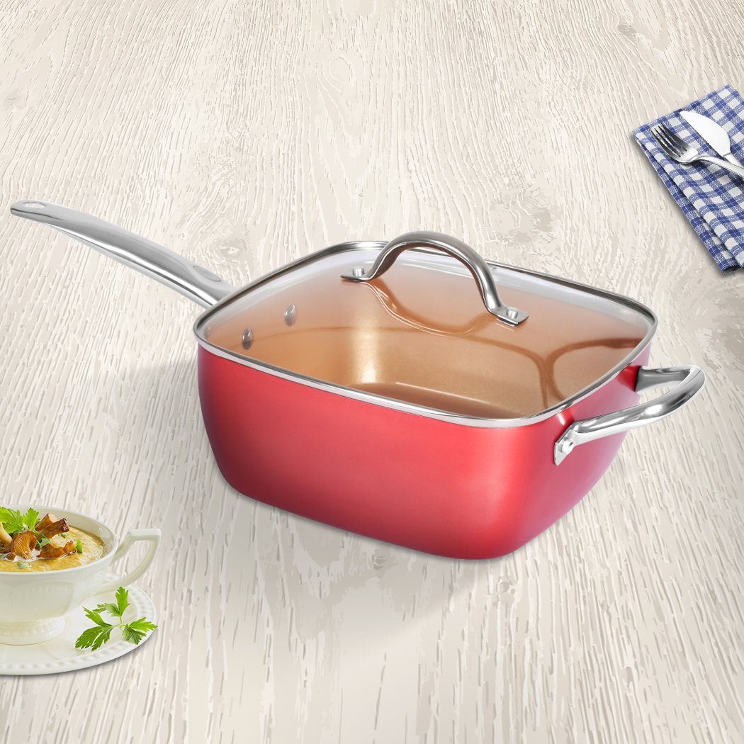 A red 3-in-1 saucepan set featuring a non-stick surface, stainless steel handle, deep fryer basket, and tempered glass lid, ideal for versatile cooking.