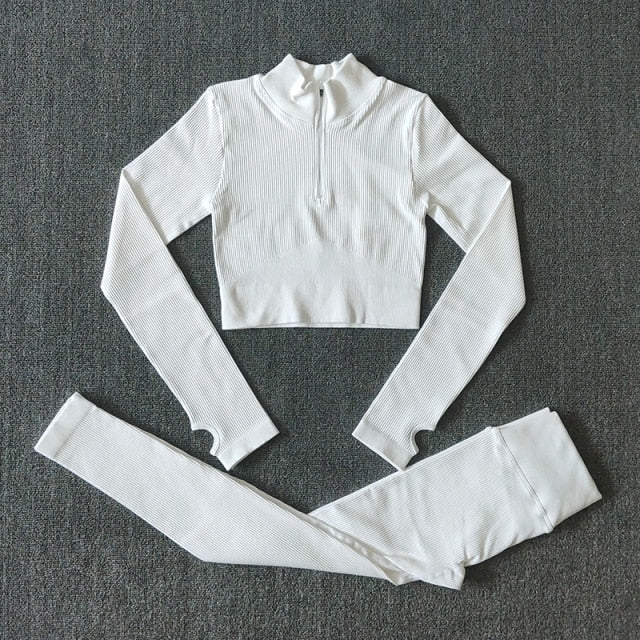 Seamless Yoga Set featuring a zipper long sleeve top and high waist leggings in various colors, perfect for women's workouts.