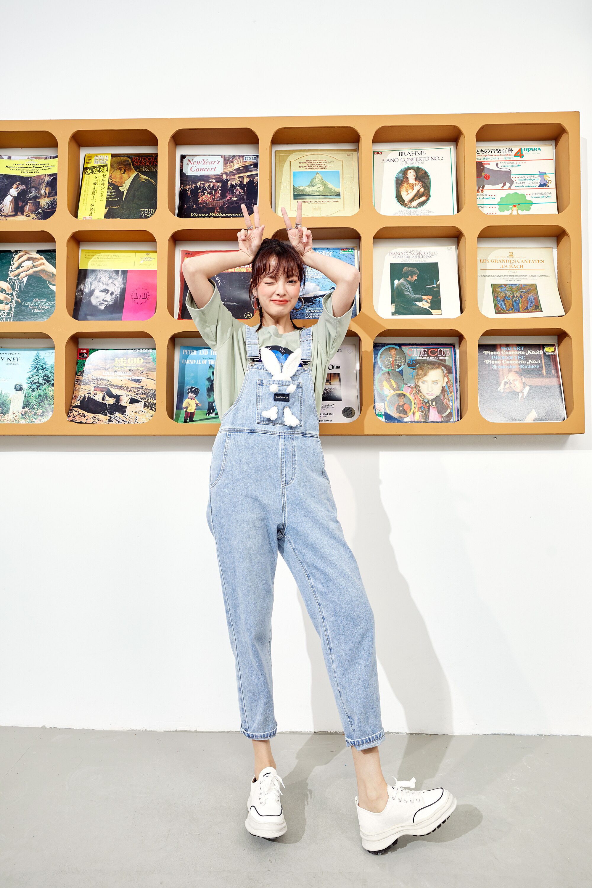Solid Rabbit Applique Casual Women Overall Denim Jeans featuring a playful rabbit design, high waist, and ankle-length cut, perfect for summer wear.
