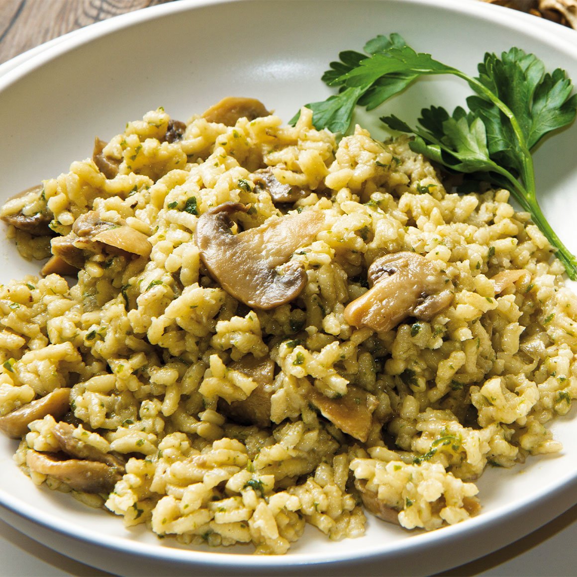 Stonewell 26cm Paella Pan with non-stick stone coating, perfect for healthy cooking.