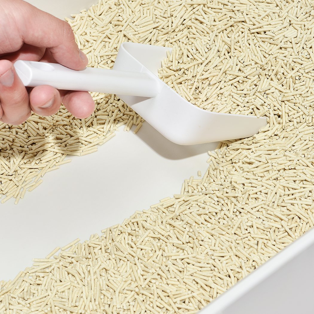 A pack of Tofu Cat Litter 6L featuring edible crystals in mint fragrance, designed for safe and eco-friendly cat care.