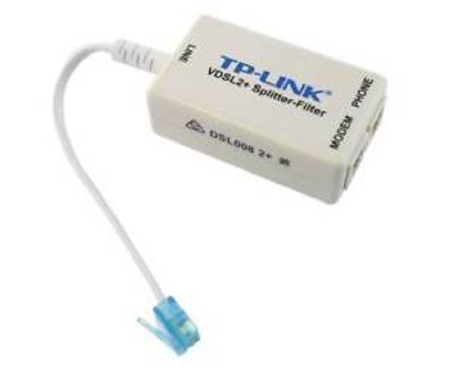 TP-LINK DSL008 VDSL/ADSL2+ splitter filter with passthrough jack, designed for optimal internet and telephone line performance.