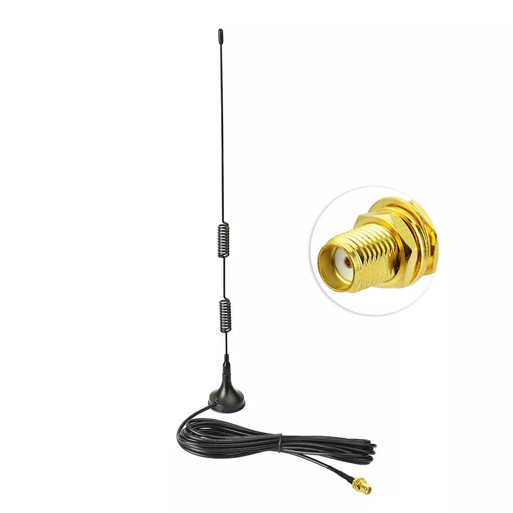 UV5R UV5RA A067 UV-82 antenna for VHF UHF radios, featuring a black design and SMA female connector.