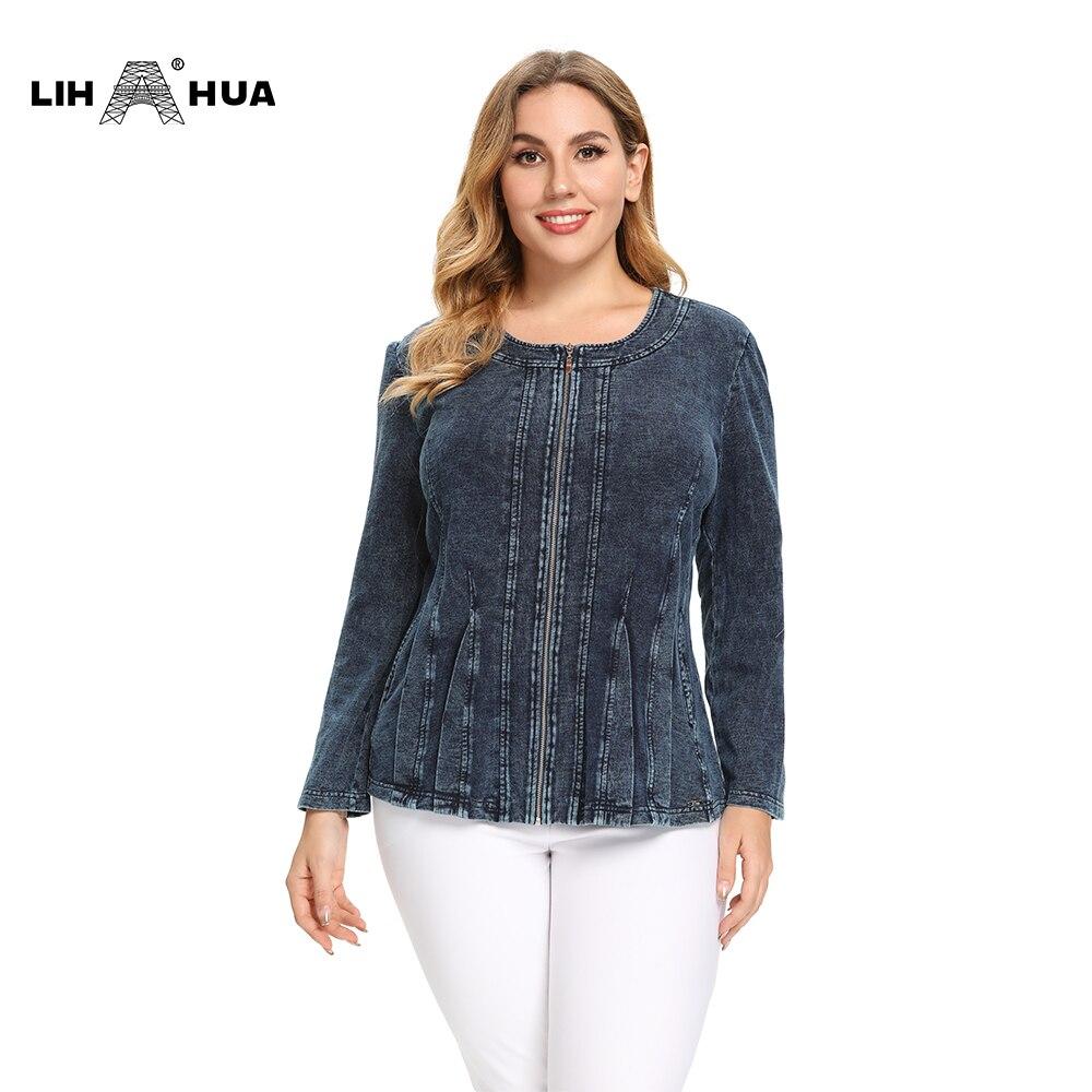 A stylish Women's Plus Size Autumn Casual Denim Jacket made from high flexibility cotton, featuring a solid pattern and zipper closure.