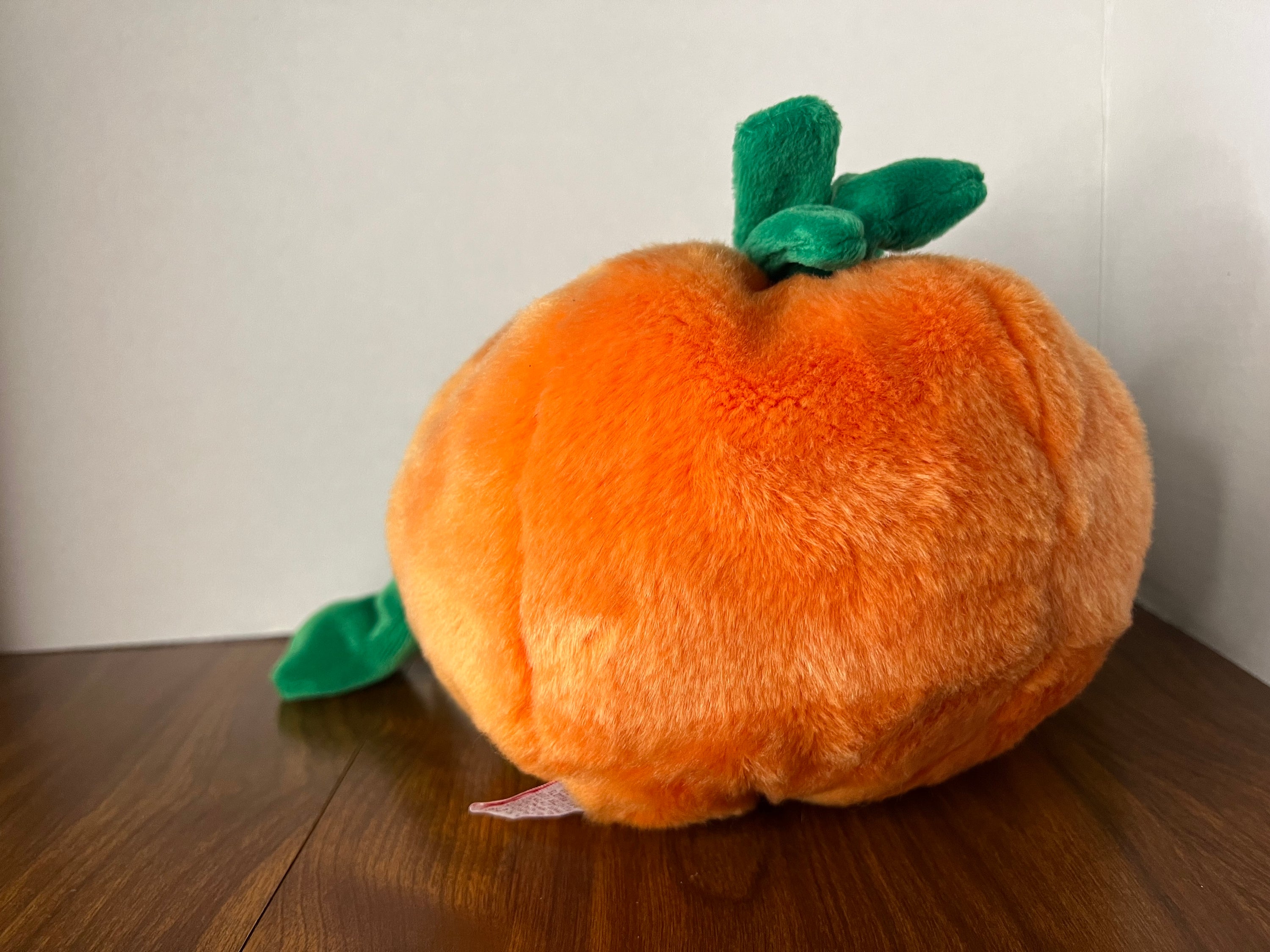 1999 Beanie Babies Collection Pumkin plush toy, bright orange with a cute design, perfect for collectors and children.