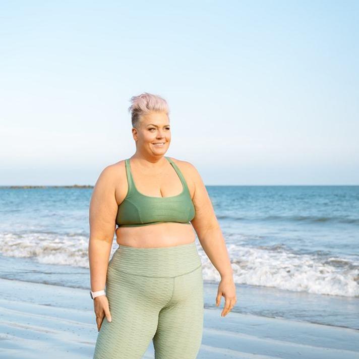 Cross Back Performance Bra Top featuring a succulent rib pattern, designed for comfort and support during workouts.