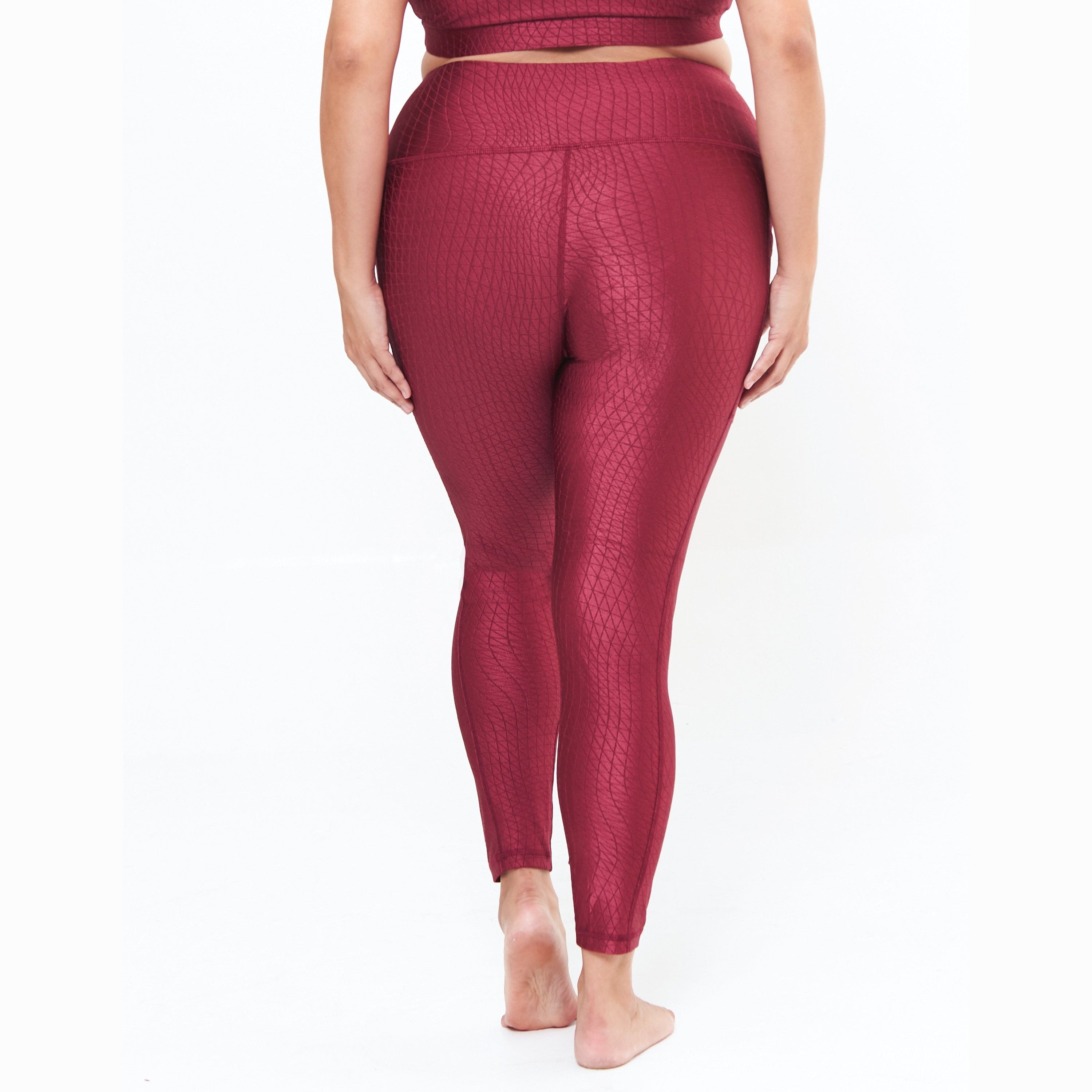 Hi-Rise Square Pocket Leggings in Pomegranate Cube Pattern, showcasing a stylish design with a high waist and side pocket.