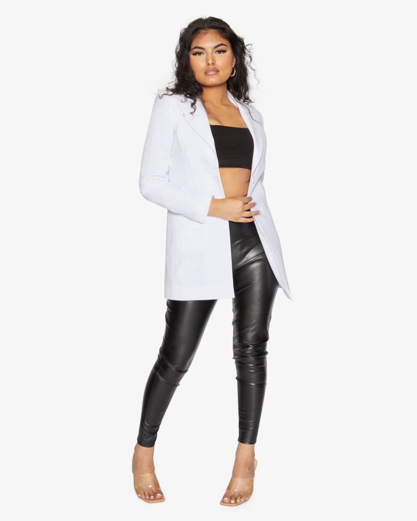 De La Creme Women's Collared Formal Longline Blazer in a stylish design, showcasing its elegant collar and longline cut.