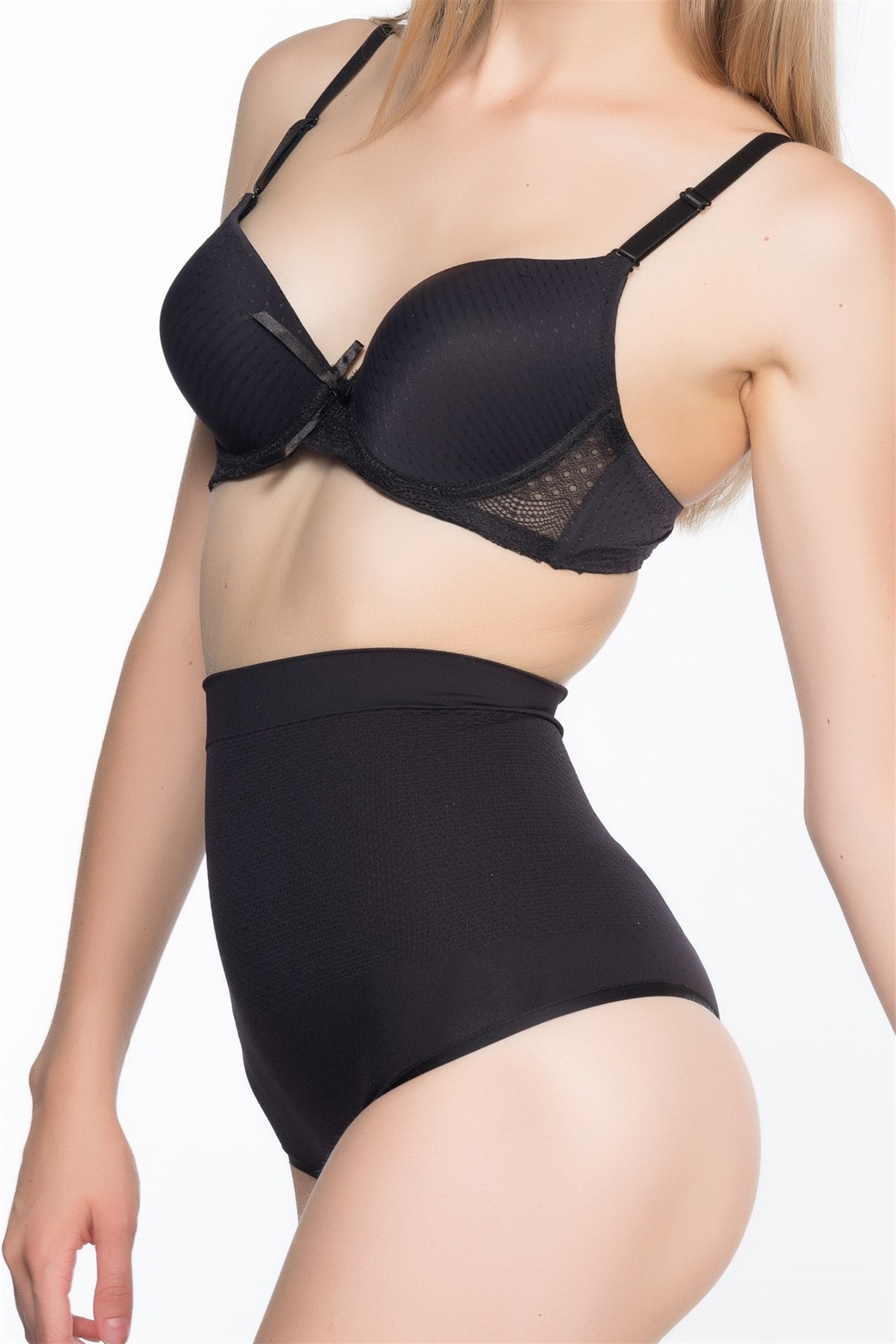 Shopymommy 2054 Seamless String Postpartum Corset in a neutral color, showcasing its seamless design and breathable fabric.