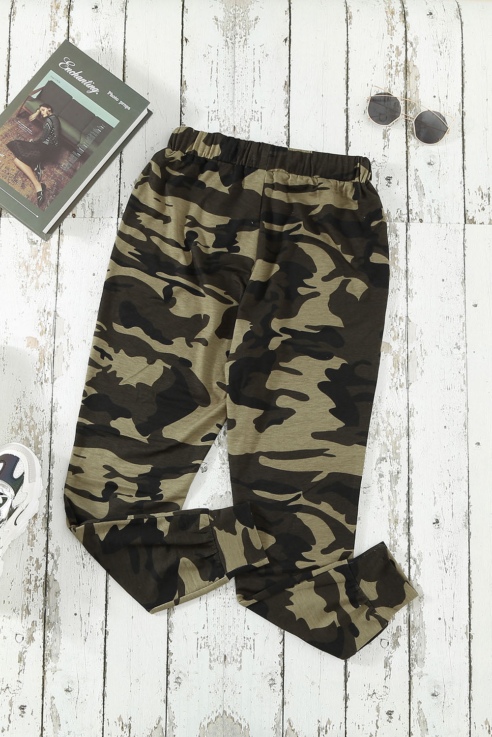 Fashion Camouflage Casual Sports Pants featuring a trendy camouflage print, elastic waist with drawstring, and side pockets for convenience.