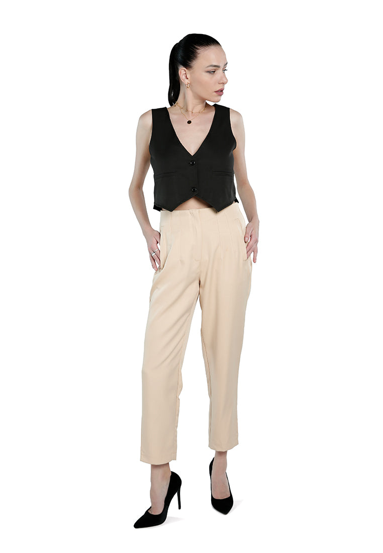 High waist semi casual trousers featuring pin tuck darts and two side pockets, perfect for work and casual outings.