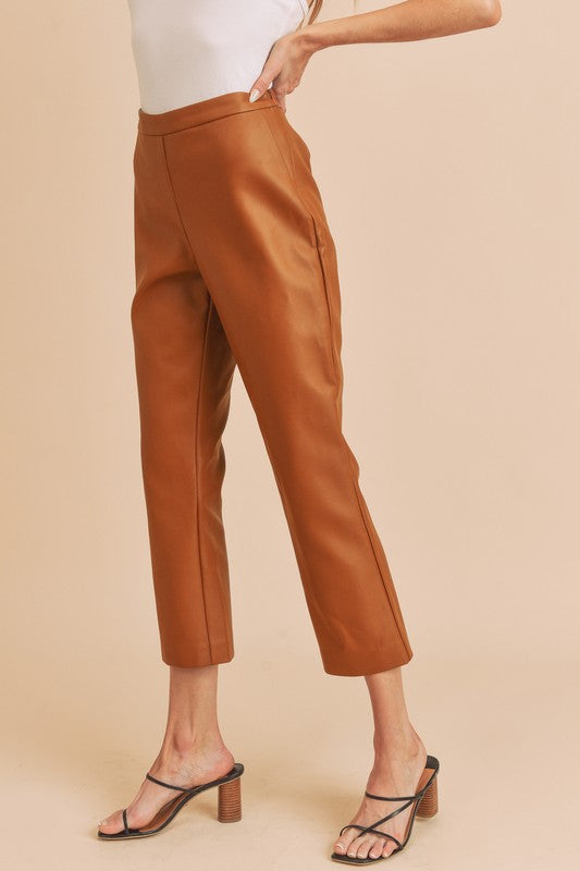 Main Katria Vegan Pants image
