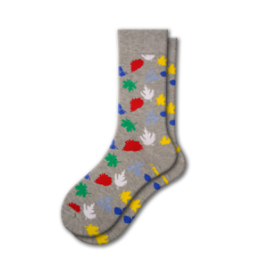Men's crew cotton socks featuring a colorful leaf pattern, designed for comfort and warmth during fall and winter.