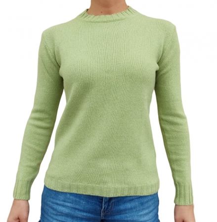 Maglia donna girocollo in cashmere rigenerato, morbida e calda, ideale per l'inverno, con un design elegante e versatile.