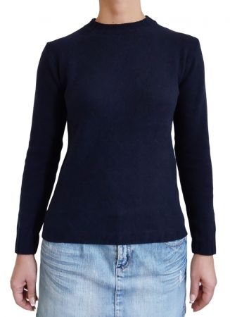 Maglia donna girocollo in cashmere rigenerato, morbida e calda, ideale per l'inverno, con un design elegante e versatile.