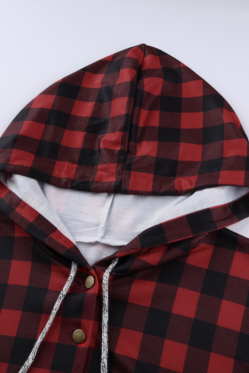 A stylish red plaid gray hoodie featuring a buttoned neckline and a cozy hood, perfect for autumn and winter wear.