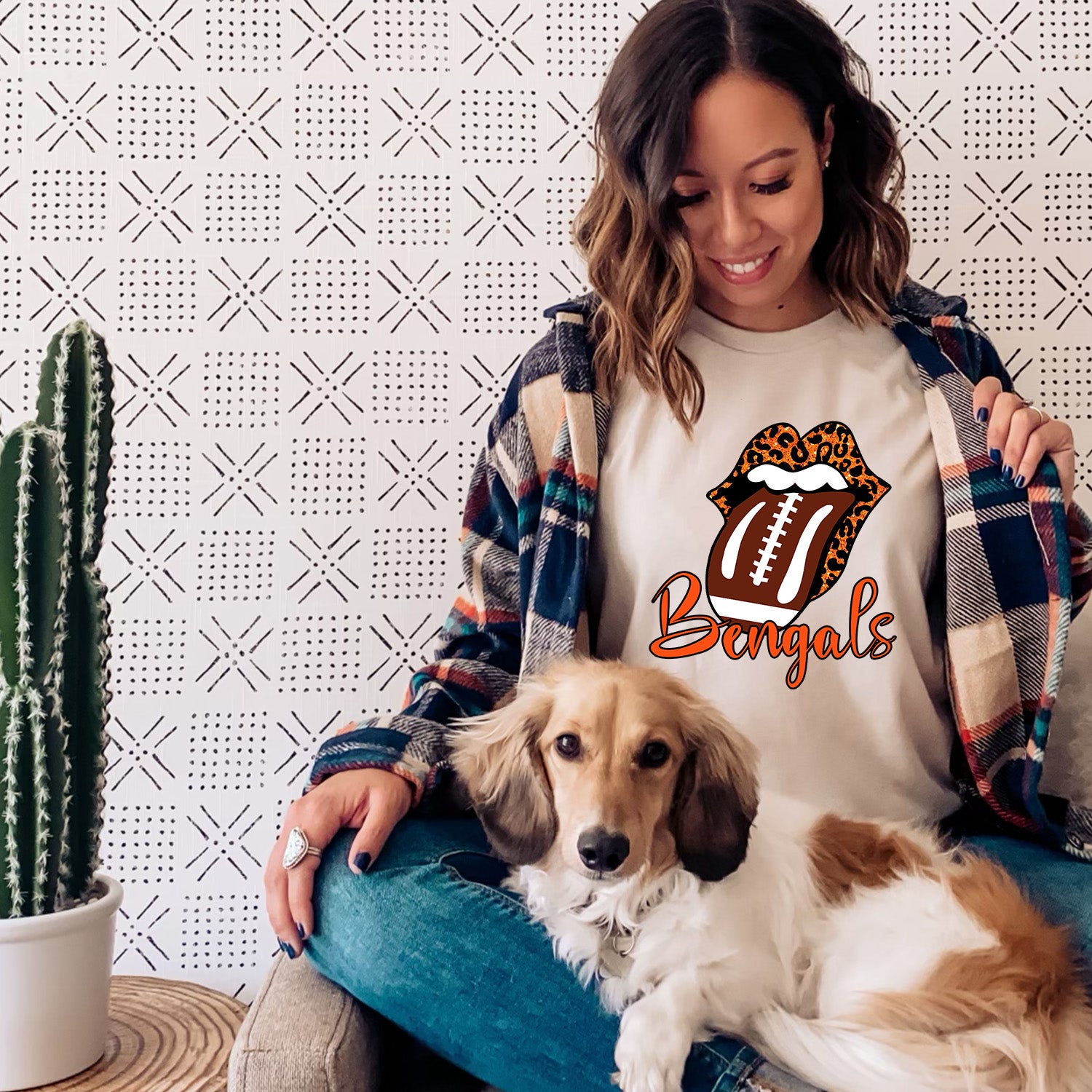 Bengals Leopard Lips Unisex T-shirt featuring a vibrant leopard lips design on a comfortable fabric.