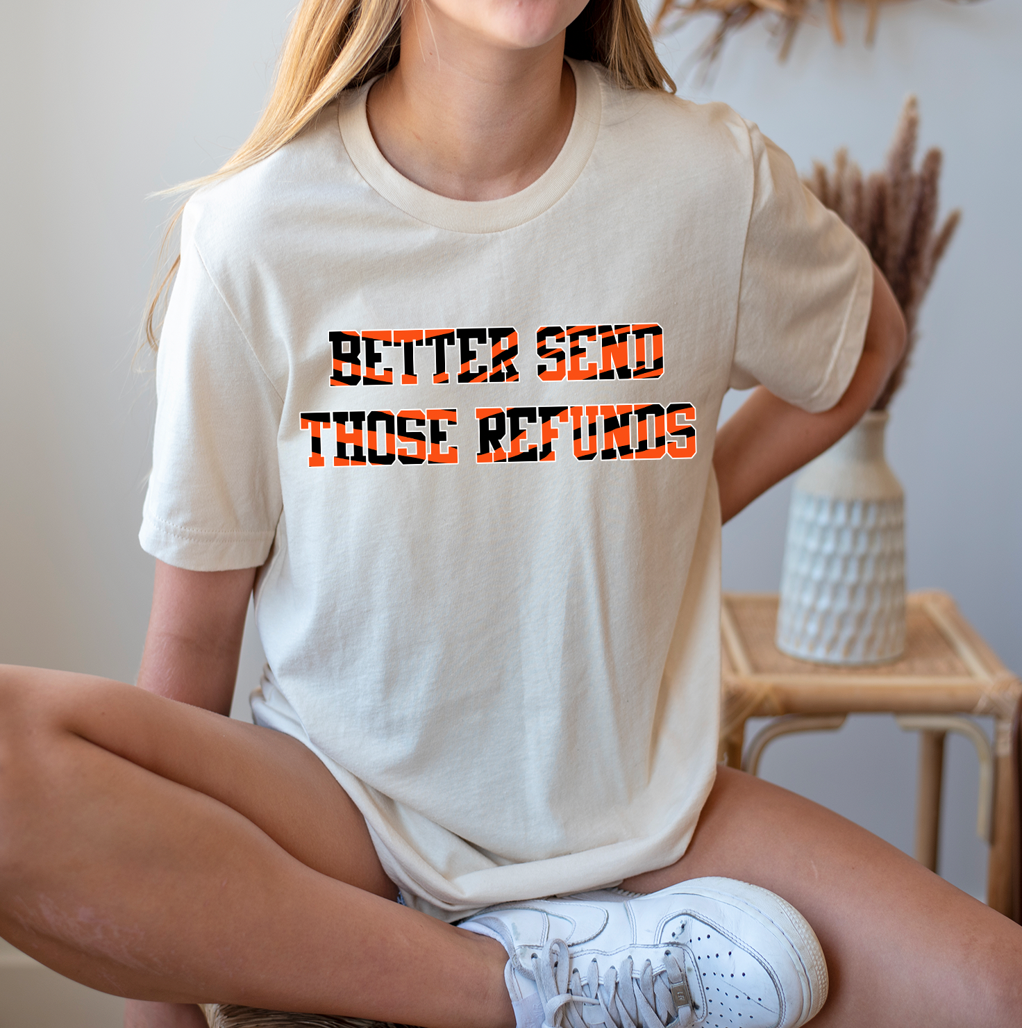Main Better Send Those Refunds Unisex T-shirt image