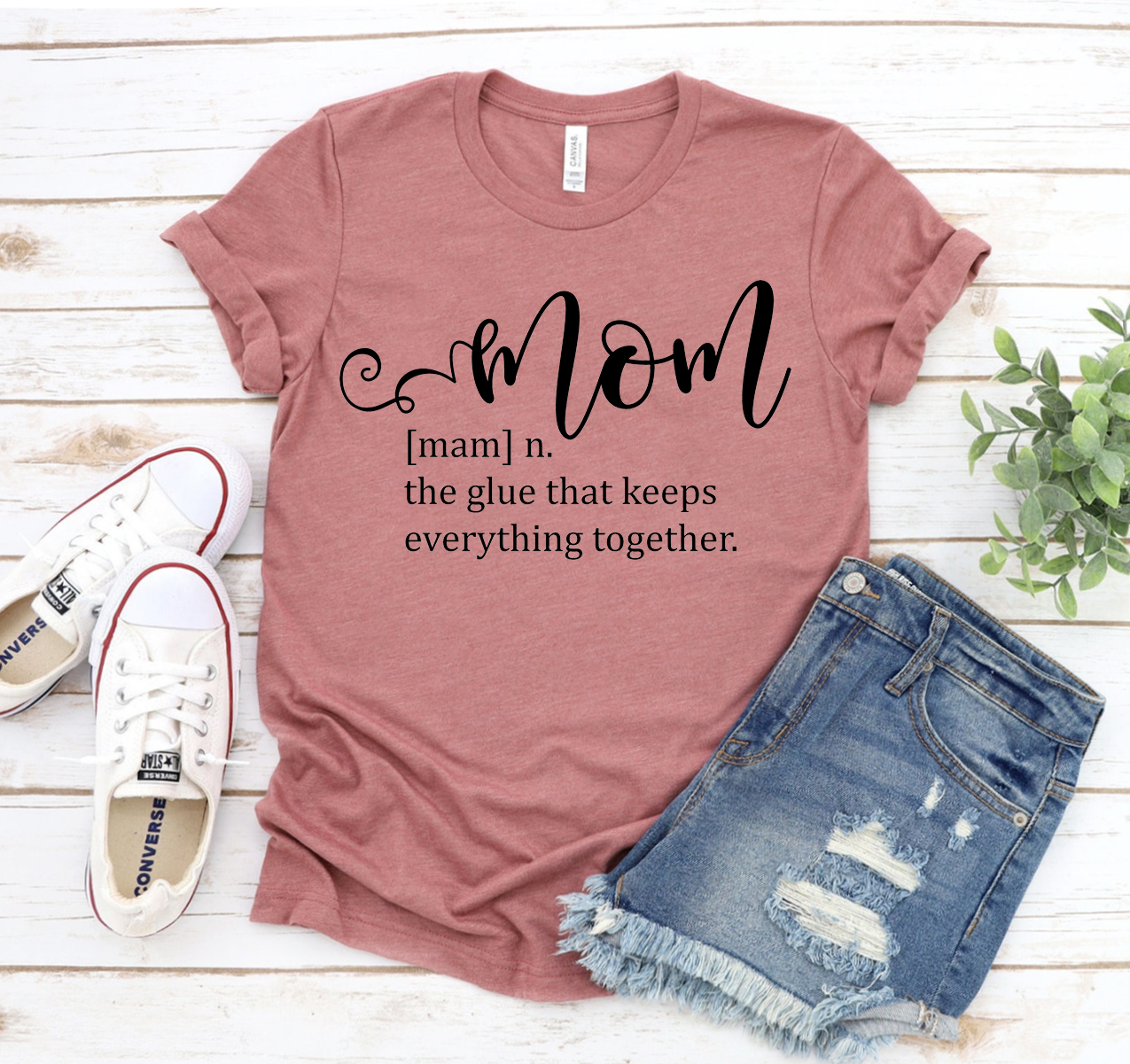 Main Mom Definition T-shirt image