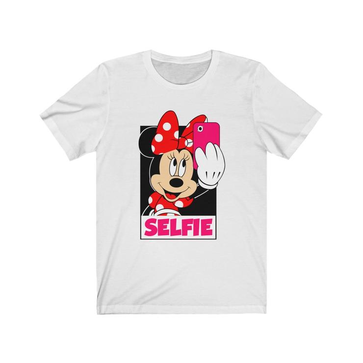 Selfie Minnie t-shirt featuring a playful design, made from 100% soft cotton, perfect for Disney fans.