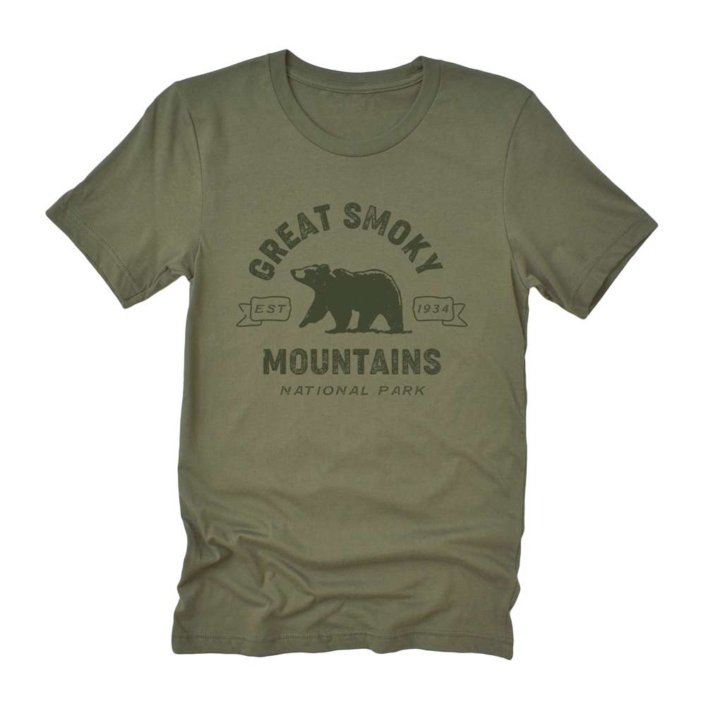 Soft, relaxed fit Smoky Mountains National Park t-shirt in a casual distressed design, made from 100% combed cotton.