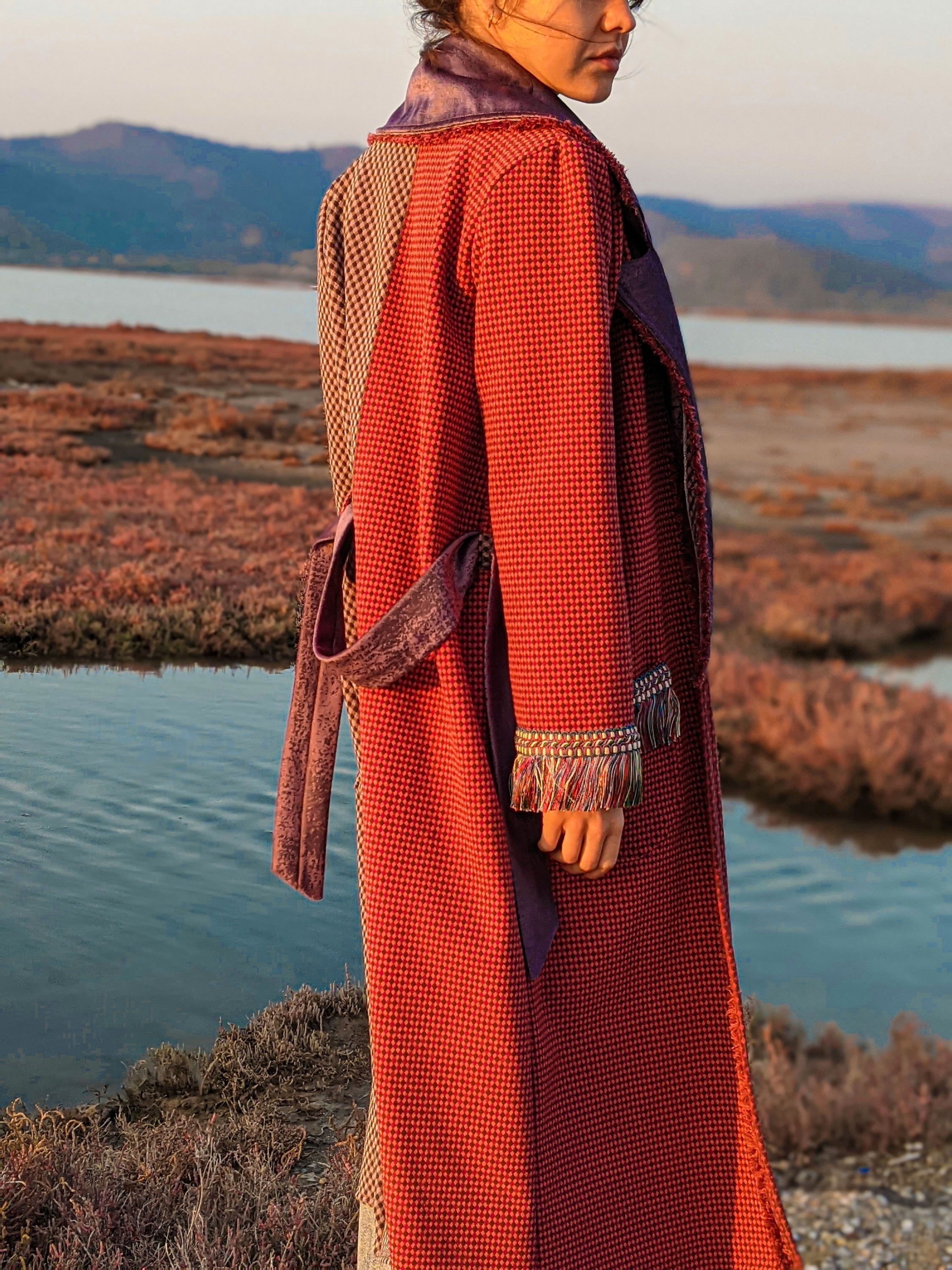 AMYZON half and half coat featuring fringes, grape tone velvet collar, and front pockets.