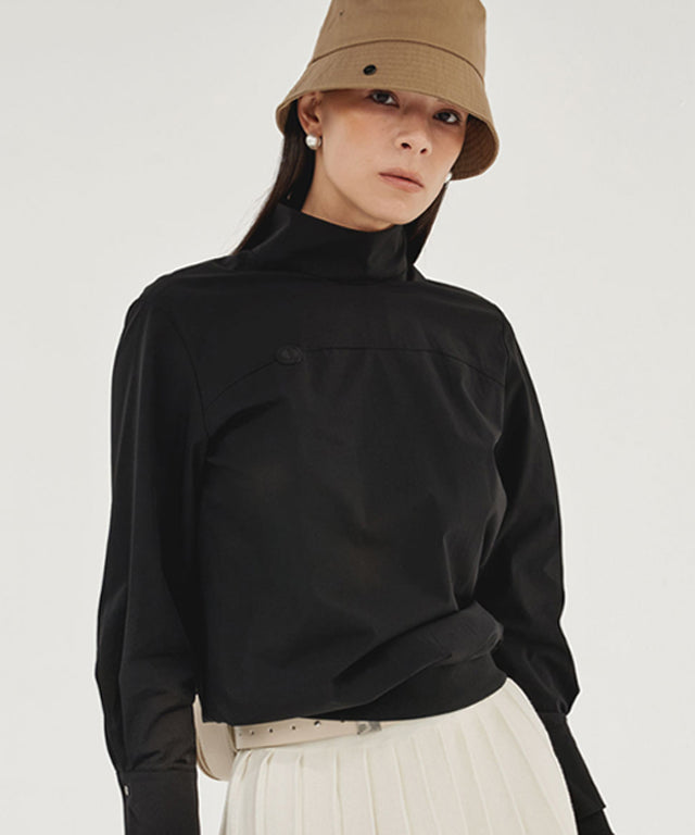 Anell Golf Cotton Classic Bucket Hat in Sand Beige, showcasing its classic design and comfortable fit.