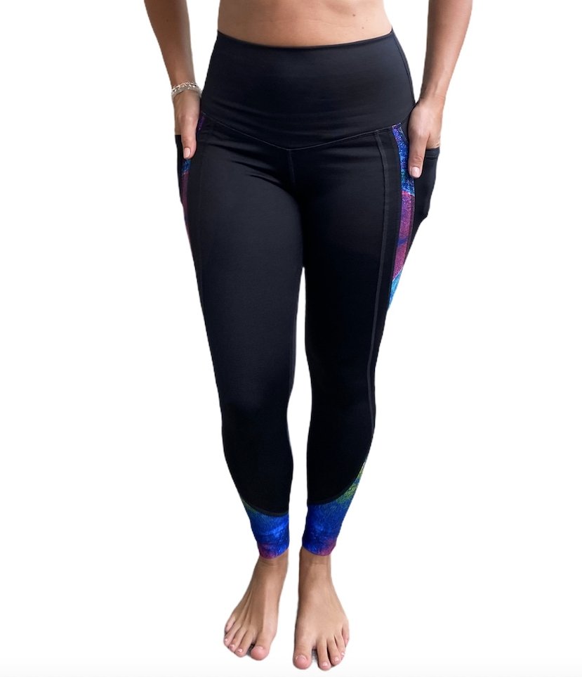 Aqua Yoga Leggings with Pockets featuring a stylish stripe design, high-waisted fit, and ribbed panel details on the outer legs.