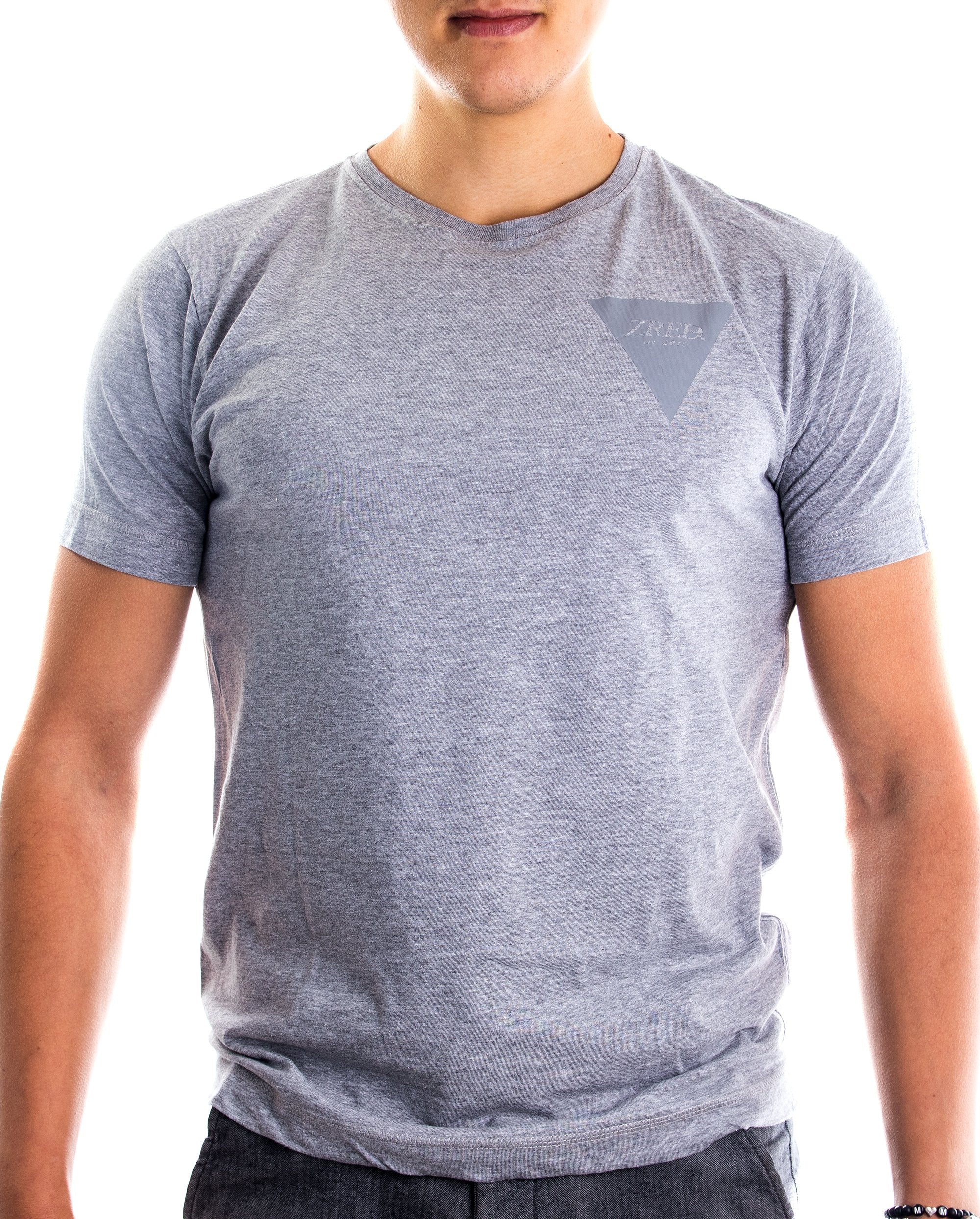 Back to Classic Shirt in grey for men, featuring a relaxed fit and made from cotton and viscose blend.