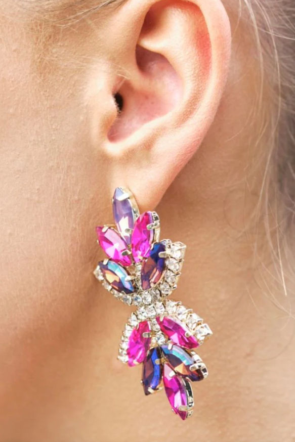 Elegant chandelier earrings featuring multicolor rhinestones, designed for a glamorous look.