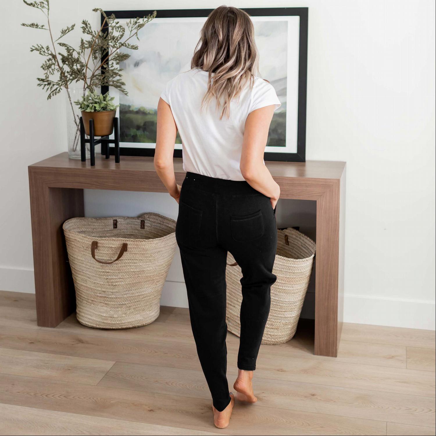 Fitted Drawstring Sweats with Pockets in a stylish design, showcasing the drawstring waist and tapered ankles.