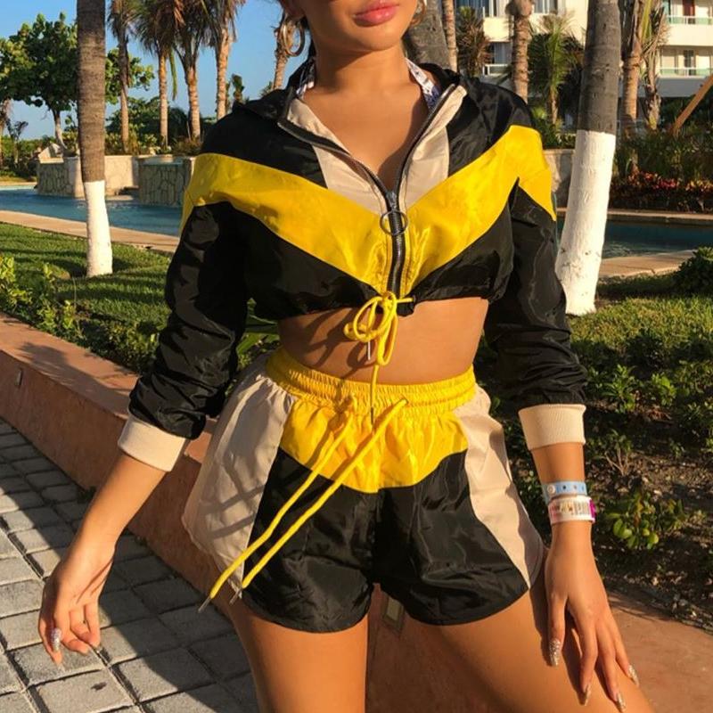 Glamaker Contrast Color 2 Piece Playsuit for women, featuring a geometric pattern and lace-up decoration, perfect for autumn wear.