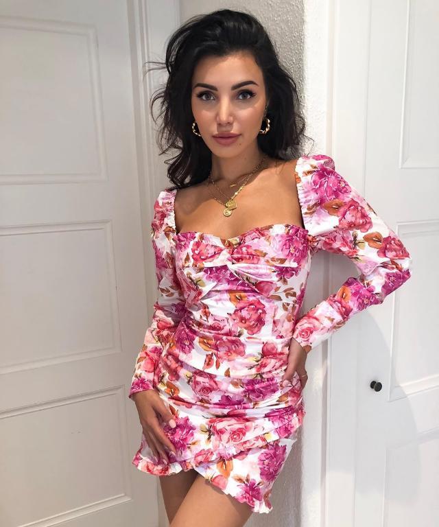 Glamaker floral print long puff sleeve winter dress featuring an elegant square neckline and vibrant floral patterns, perfect for autumn wear.