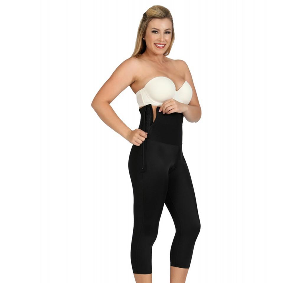 InstantRecoveryMD High Waist cropped leggings featuring side zippers and an open gusset for post-surgical comfort.