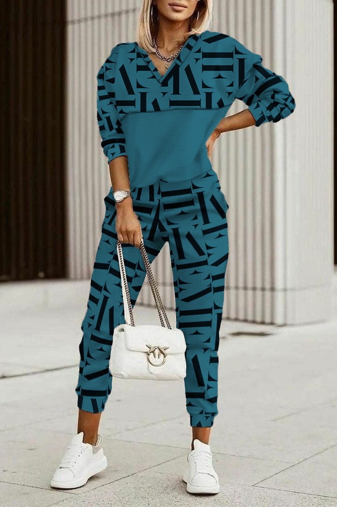 Letter Print Faux Velvet Tracksuit Laureta in Petrol featuring a stylish sweatshirt and long pants, showcasing soft fabric and modern design.