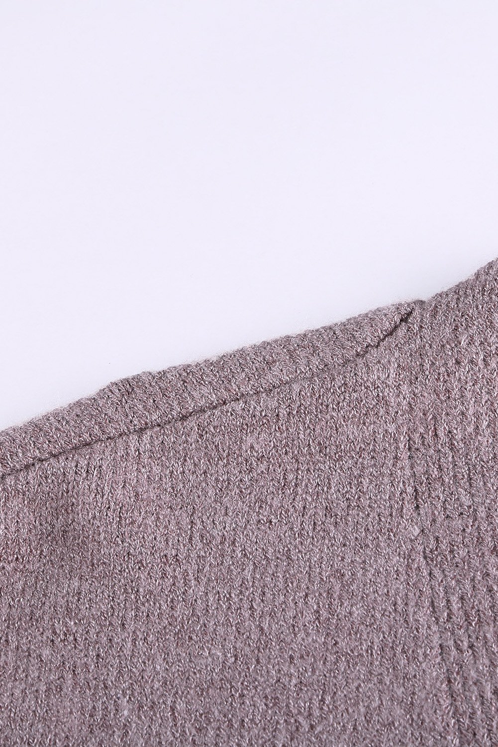 Open Front Colorblock Cardigan with Pockets, showcasing a stylish design and soft knit fabric, perfect for winter layering.