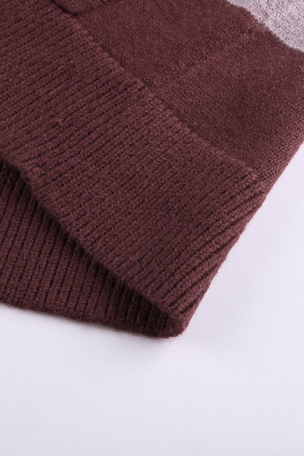 Open Front Colorblock Cardigan with Pockets, showcasing a stylish design and soft knit fabric, perfect for winter layering.