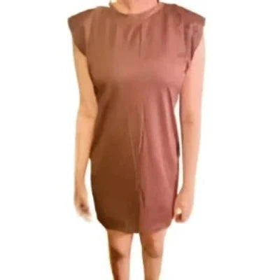 A stylish padded shoulder t-shirt mini dress in soft fabric, featuring a crew neck and short cap sleeves, perfect for casual and formal occasions.