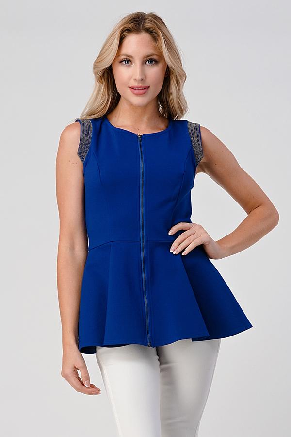 Micro-Chain Detailed Front Zipper Top featuring stylish chain detailing and a front zipper, modeled by a woman standing at 5'-8'' wearing size Small.