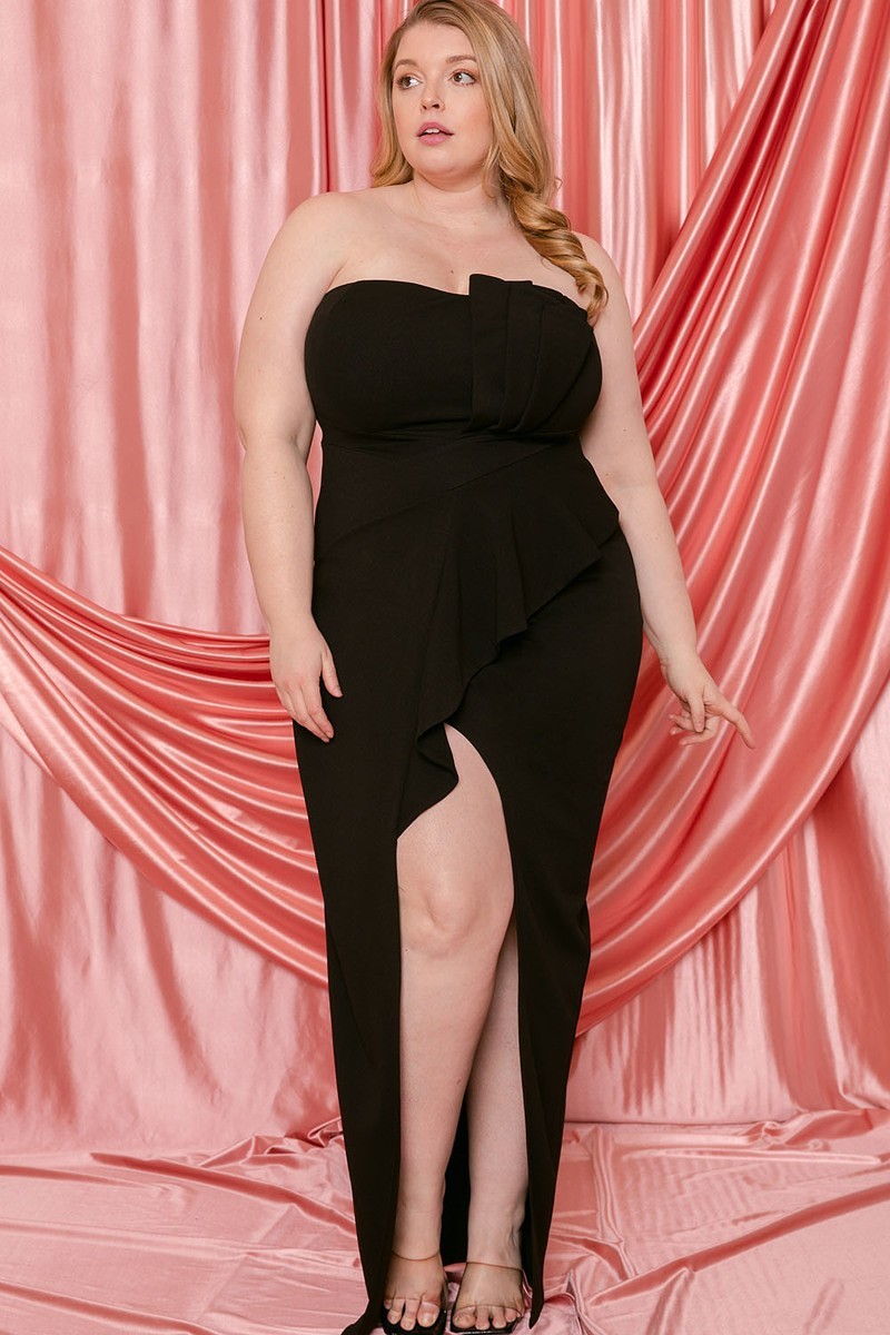 A stylish Pleated Detail Tube Top Plus Maxi Dress featuring a pleated design, front ruffle, and zipper back closure in black.