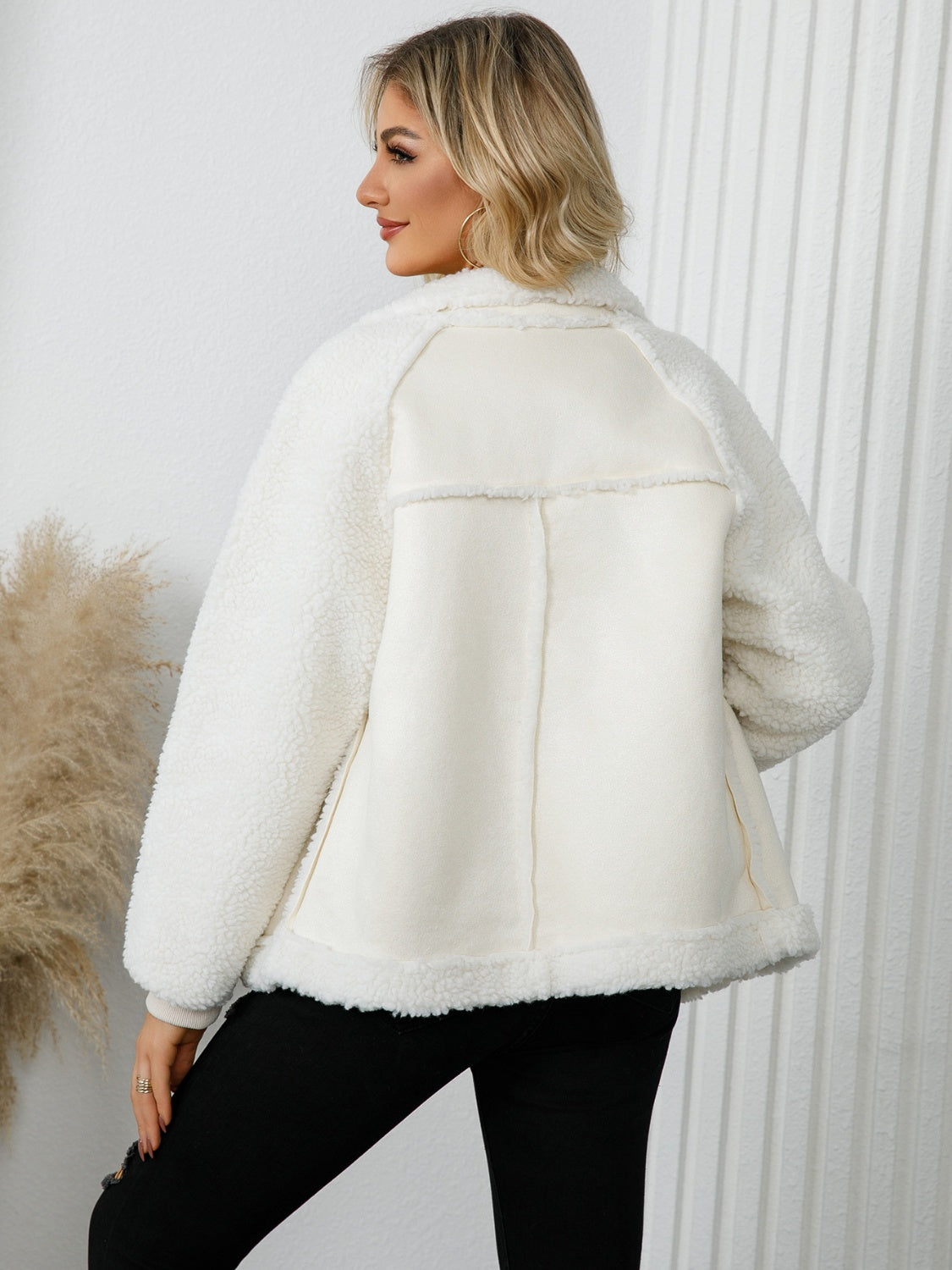 Cozy Pocketed Sherpa Zip Up Long Sleeve Jacket in a stylish design, featuring pockets and a soft texture, perfect for casual wear.