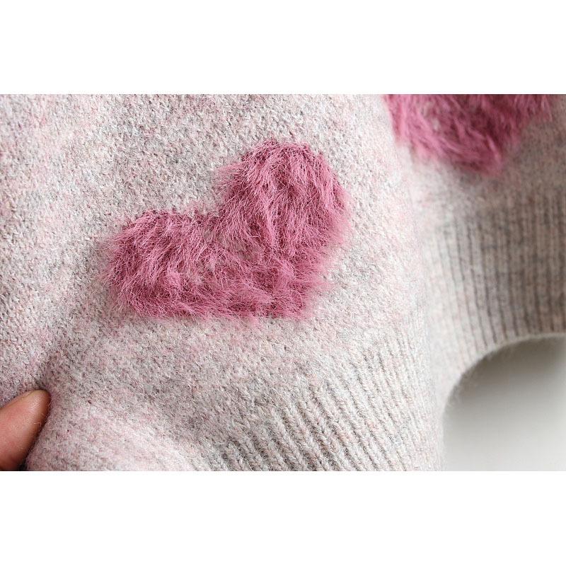 A cozy thick wool pullover sweater for women featuring a charming love pattern, perfect for warm and lazy days.