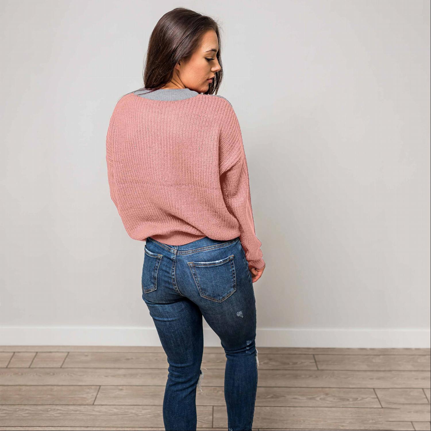 A stylish Round Neck Long Sleeve Chevron Colorblock Sweater featuring a trendy chevron pattern in vibrant colors, perfect for winter wear.