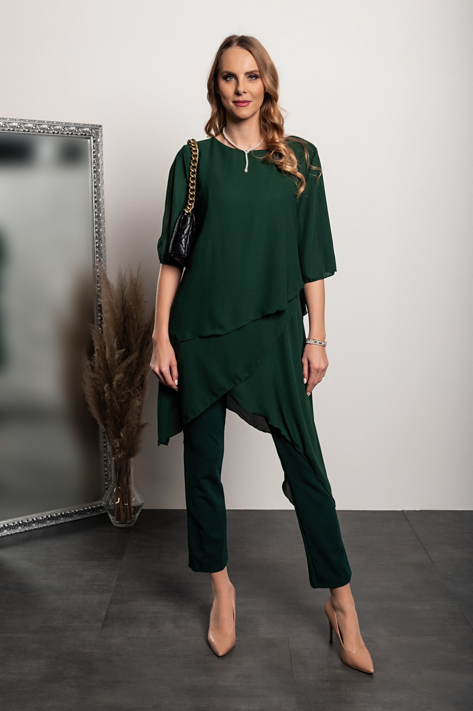 Elegant green translucent tunic and long pants set, showcasing a loose fit and round collar, perfect for various occasions.