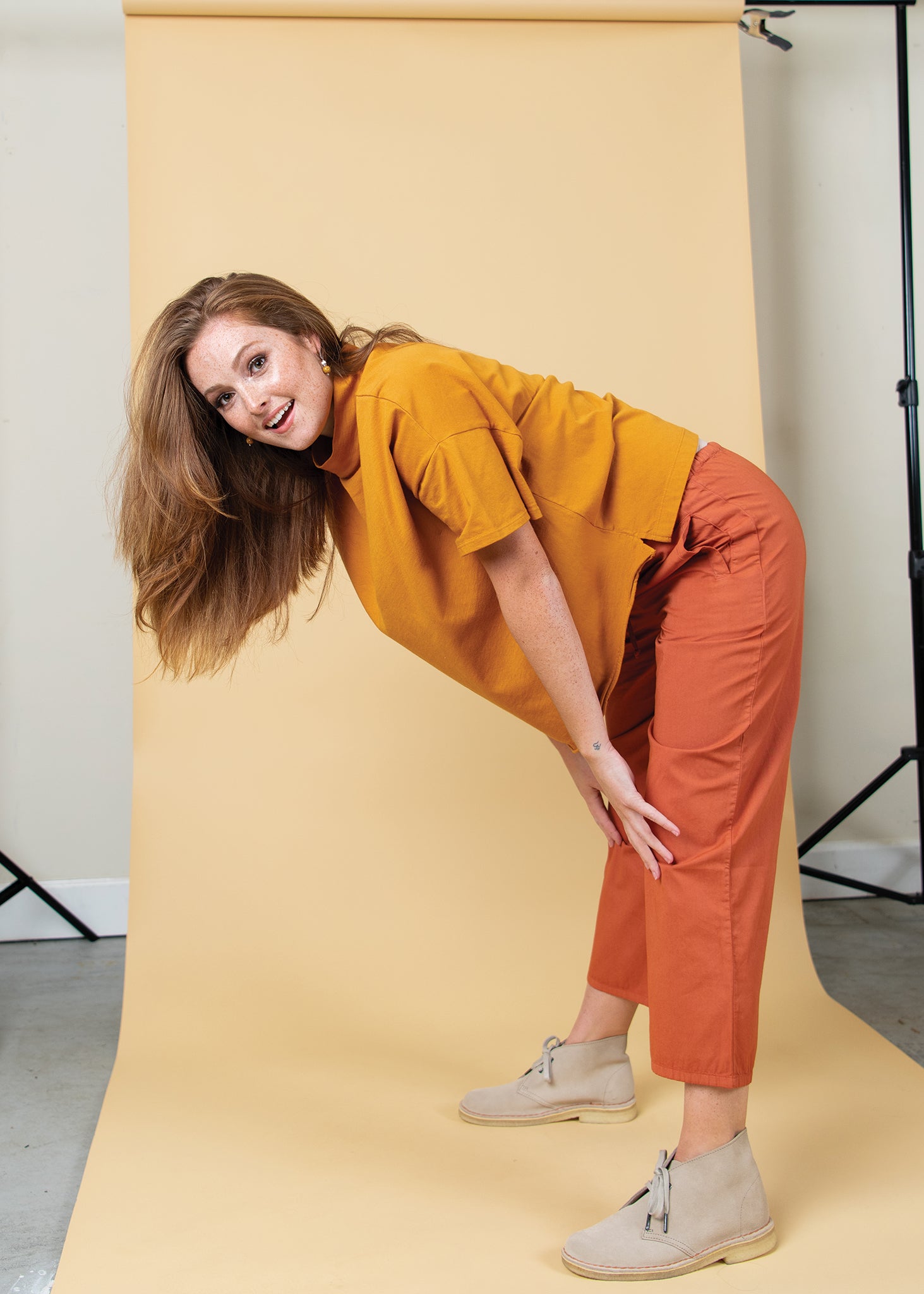 Shore Pant in Clay Twill, showcasing its relaxed fit and modern cropped length, made from eco-friendly cotton twill.