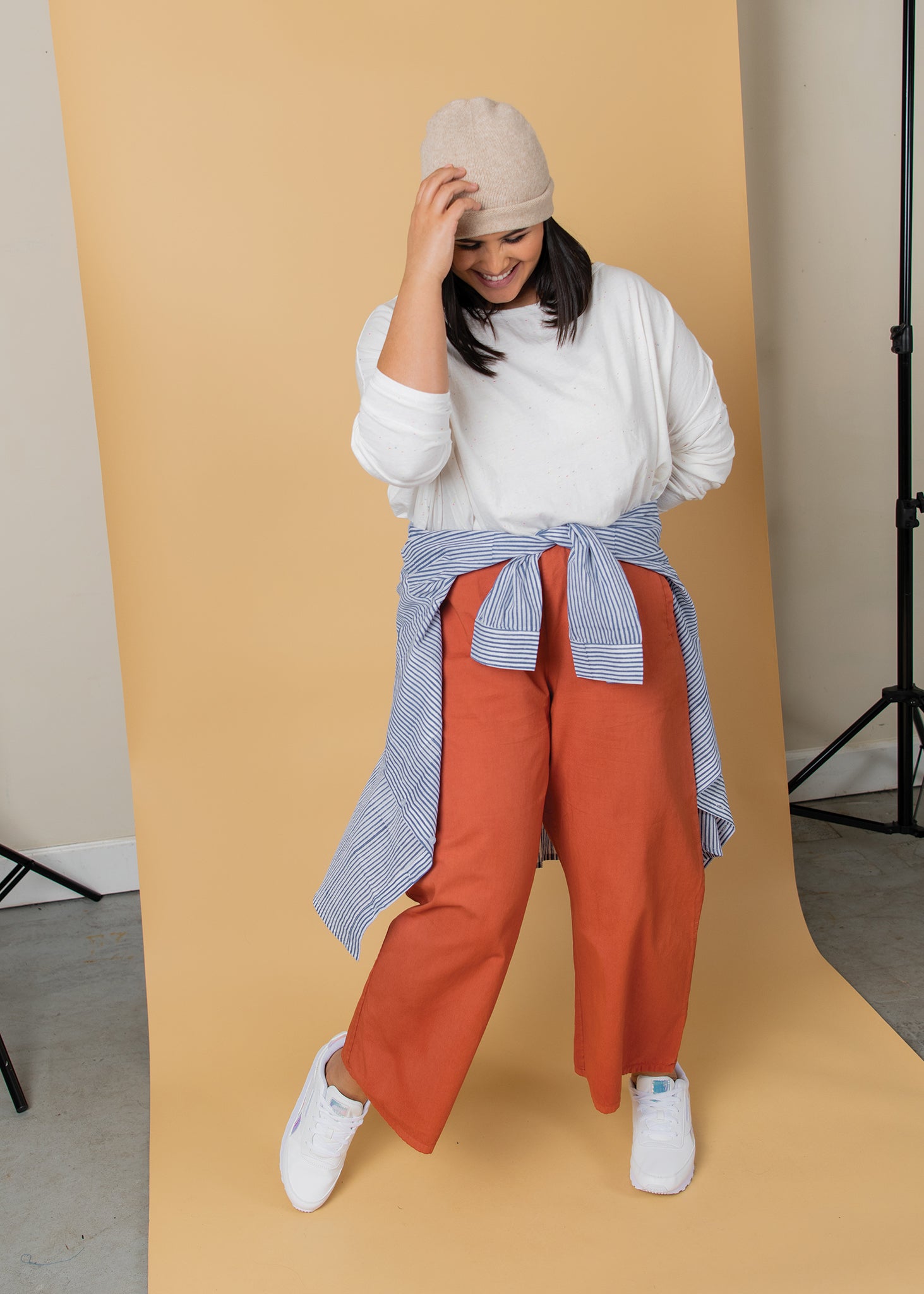 Shore Pant in Clay Twill, showcasing its relaxed fit and modern cropped length, made from eco-friendly cotton twill.