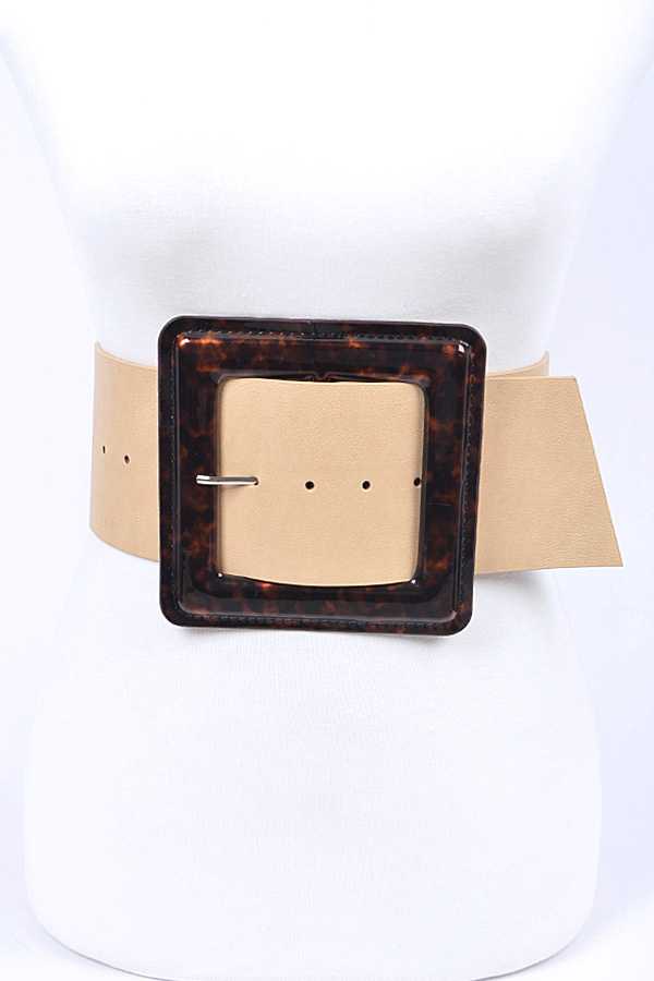 Square Buckle Architectural Belt featuring a modern square buckle design, made from durable polyurethane and mixed metals.