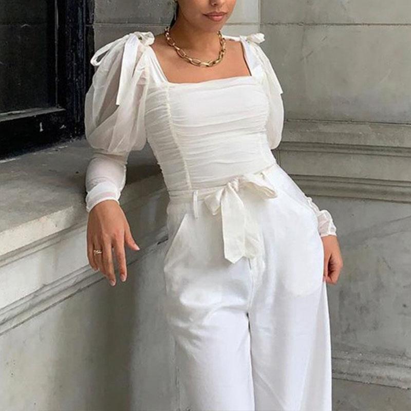 Elegant white blouse with square collar and puff sleeves, featuring a stylish bow, perfect for women's fashion.