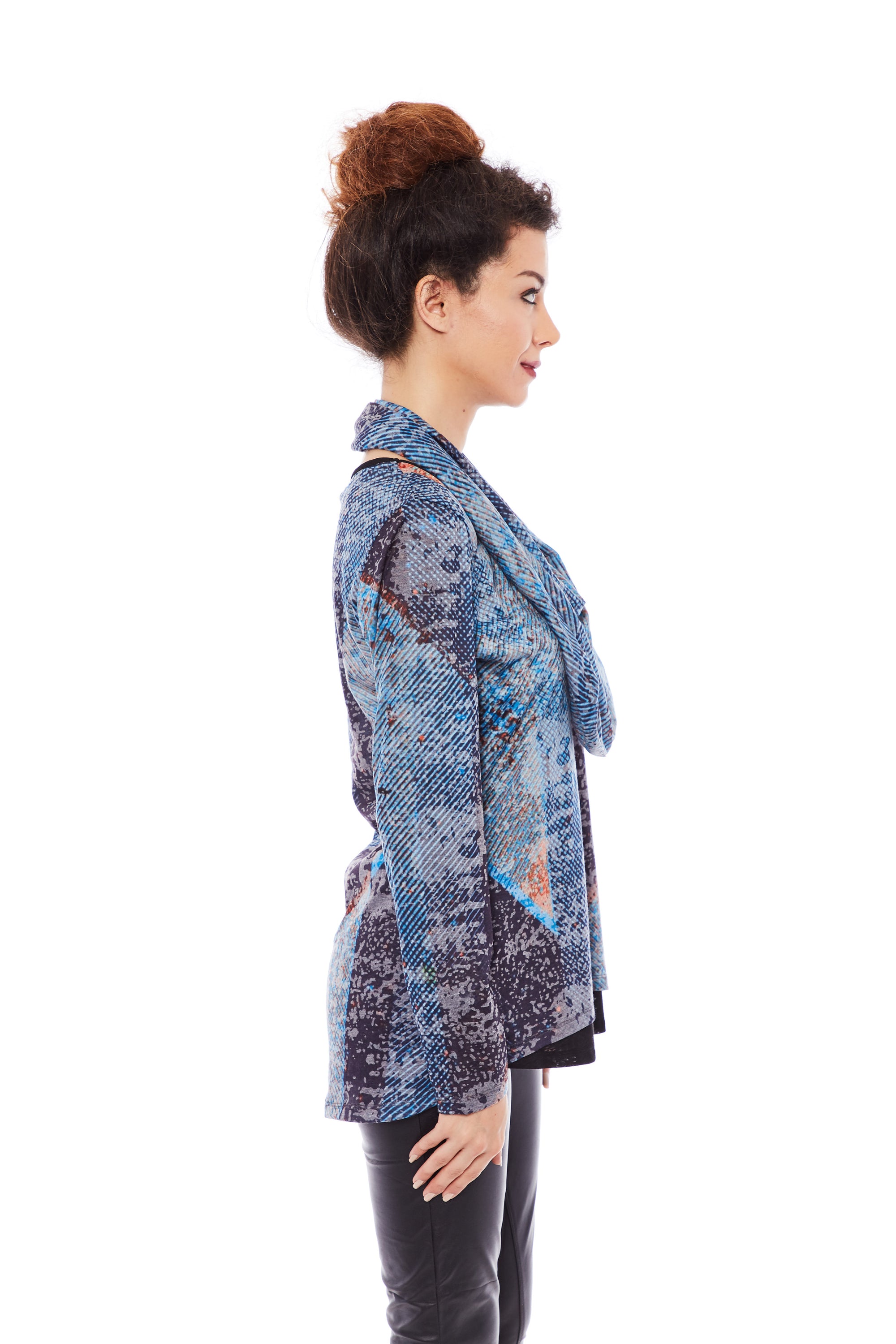 Ribbed turtleneck top in blue blackish with full sleeves and cropped design, showcasing soft fabric and stylish crew neck.