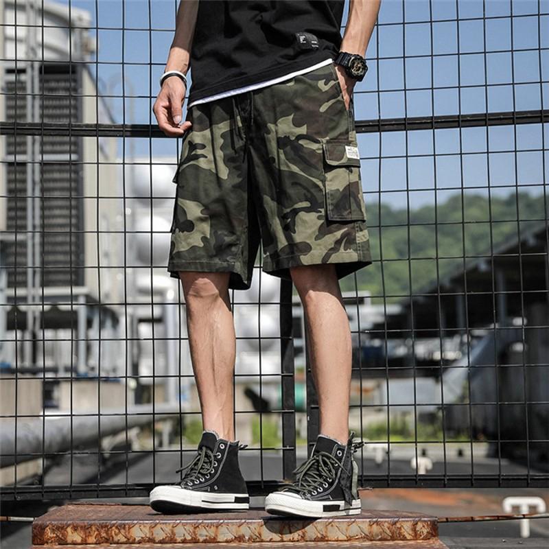 US Stock Men's Tooling Shorts in camouflage, showcasing a casual and stylish design suitable for running and everyday wear.